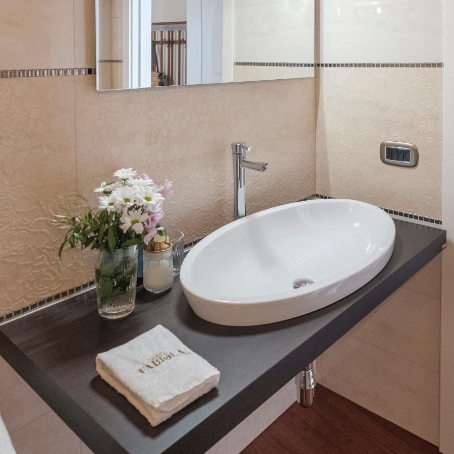 Fabiola Exclusive Apartment غروتاليي المظهر الخارجي الصورة